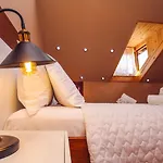 Vila 3 Korce